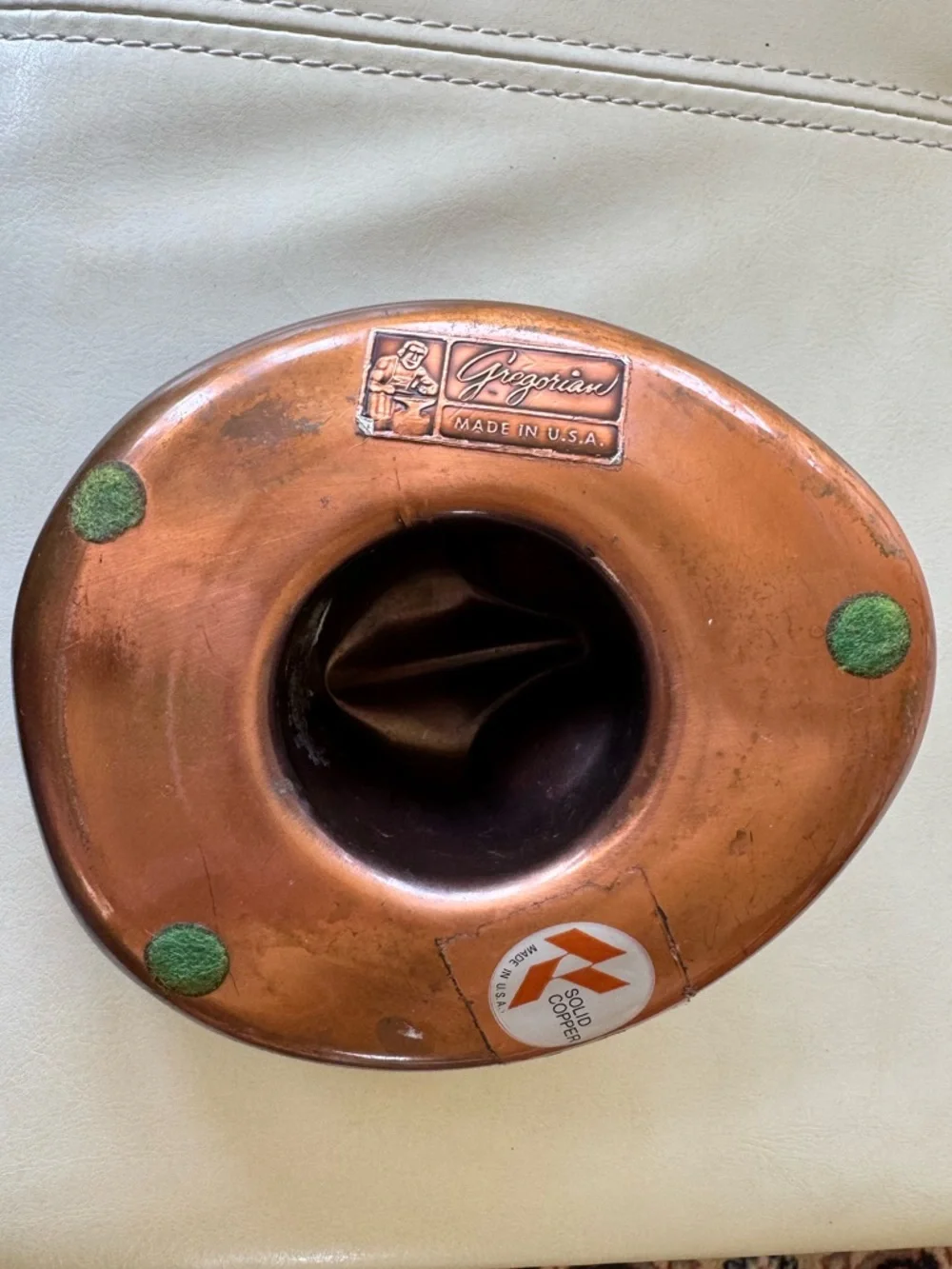 Gregorian solid copper cowboy hat ashtray - Picture 5 of 8